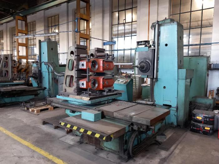 Vodorovné vyvrtávačky - stolové WH 10 NC.