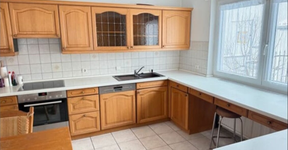 Dubová rustikální linka se sezením,6089