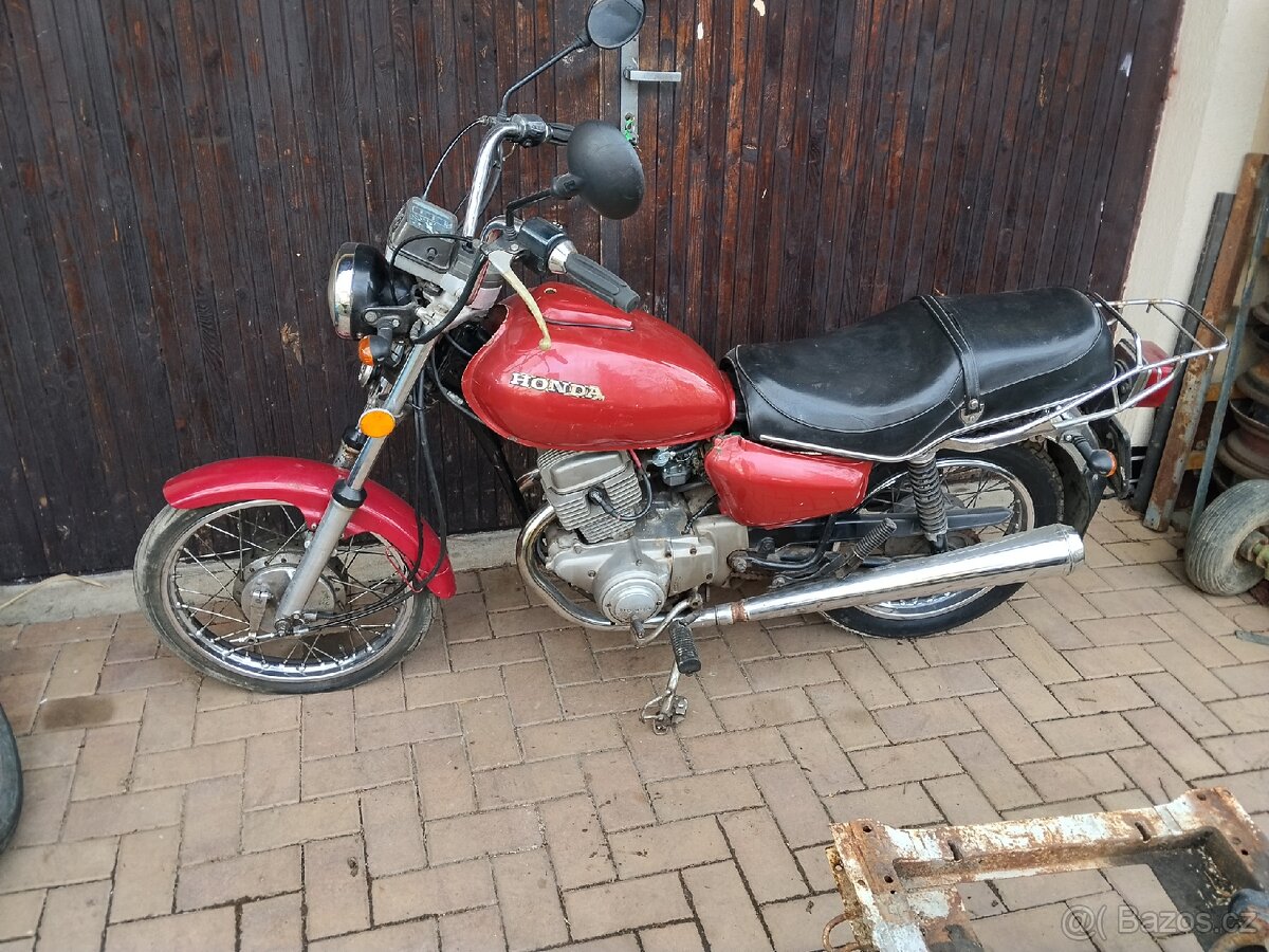 Honda cm125, Prodám