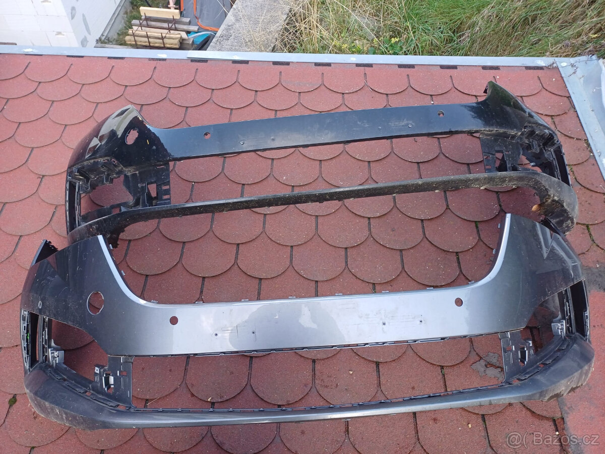 Přední nárazník Škoda Octavia 4
