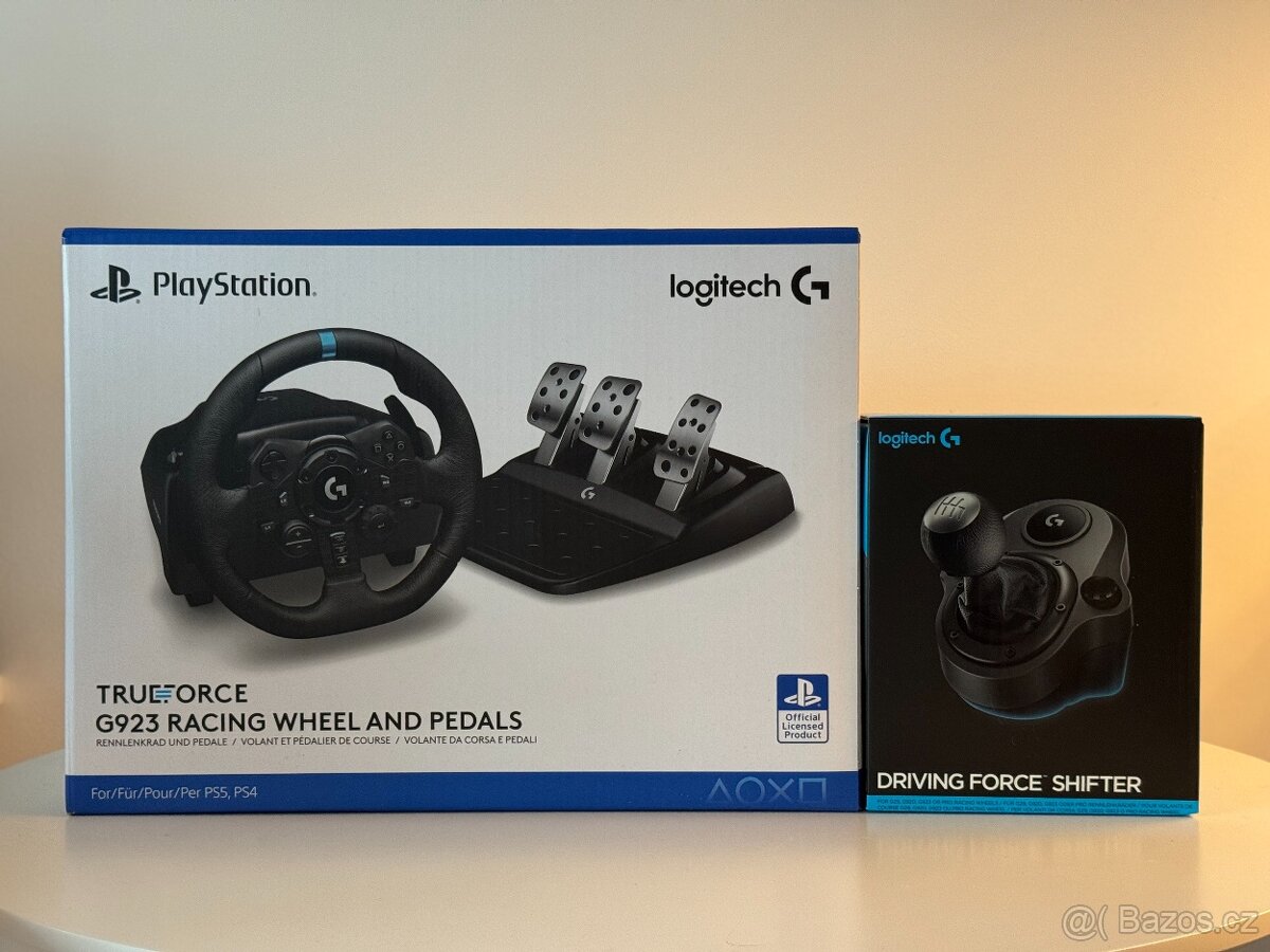 Logitech G923 + Driving Force Shifter