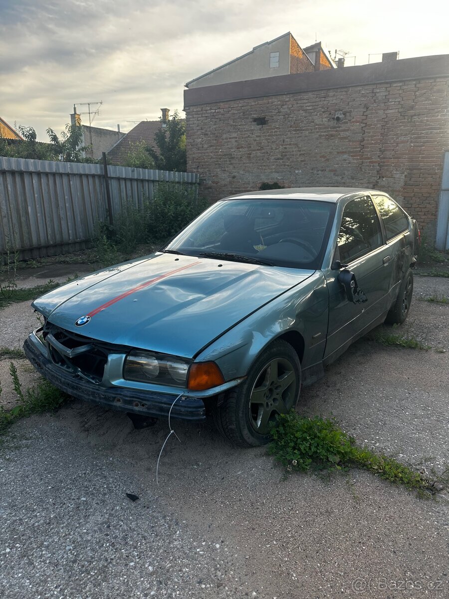 BMW E36 compact díly 1.6