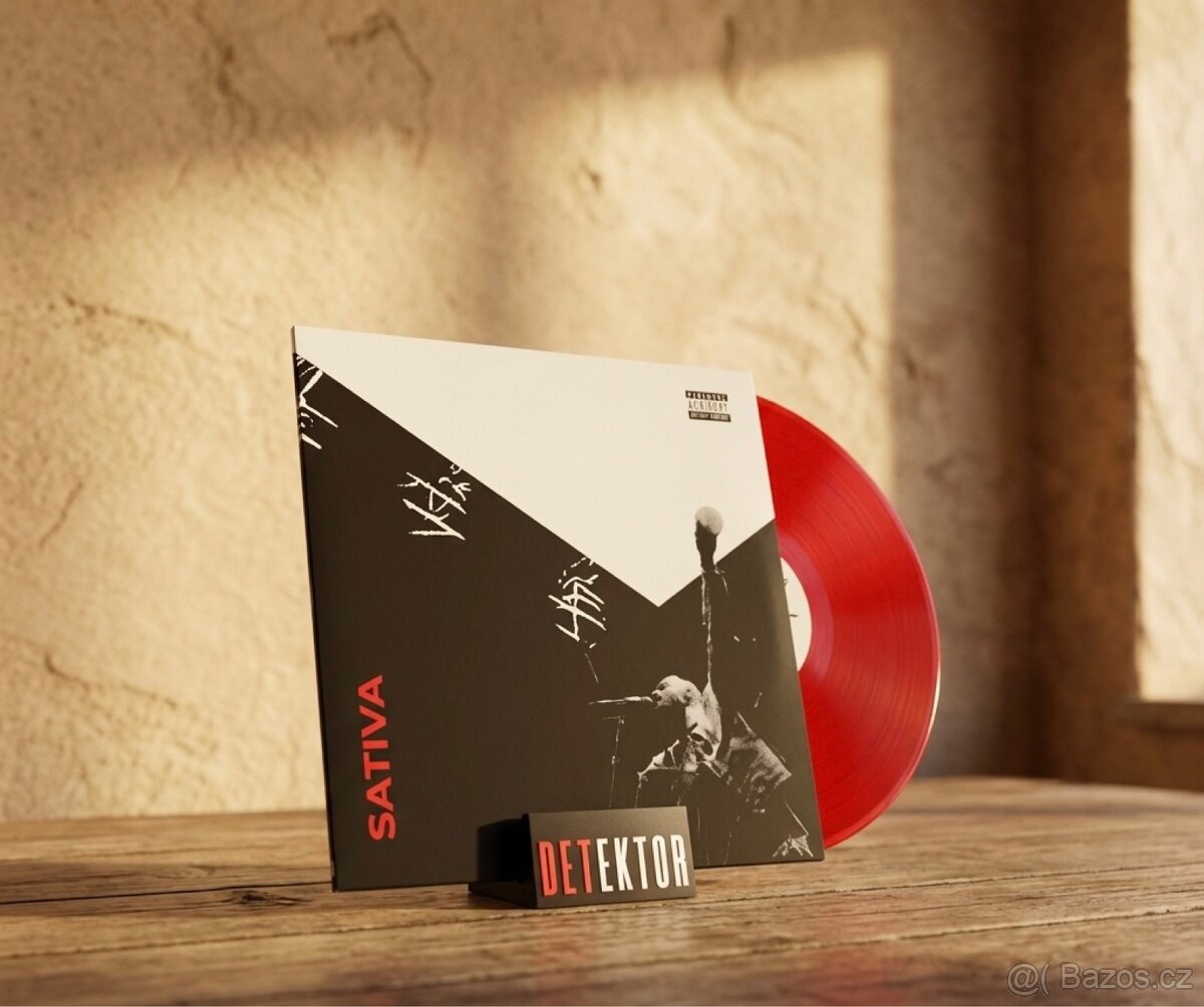 Ektor - Sativa vinyl s podstavcem