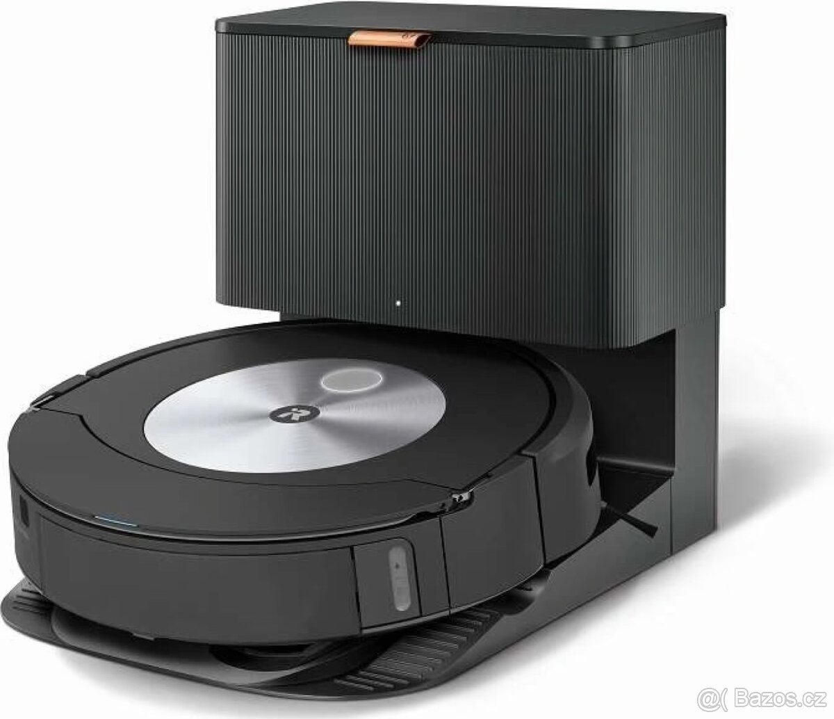 iRobot Roomba j7+ – robotický vysavač s Clean Base