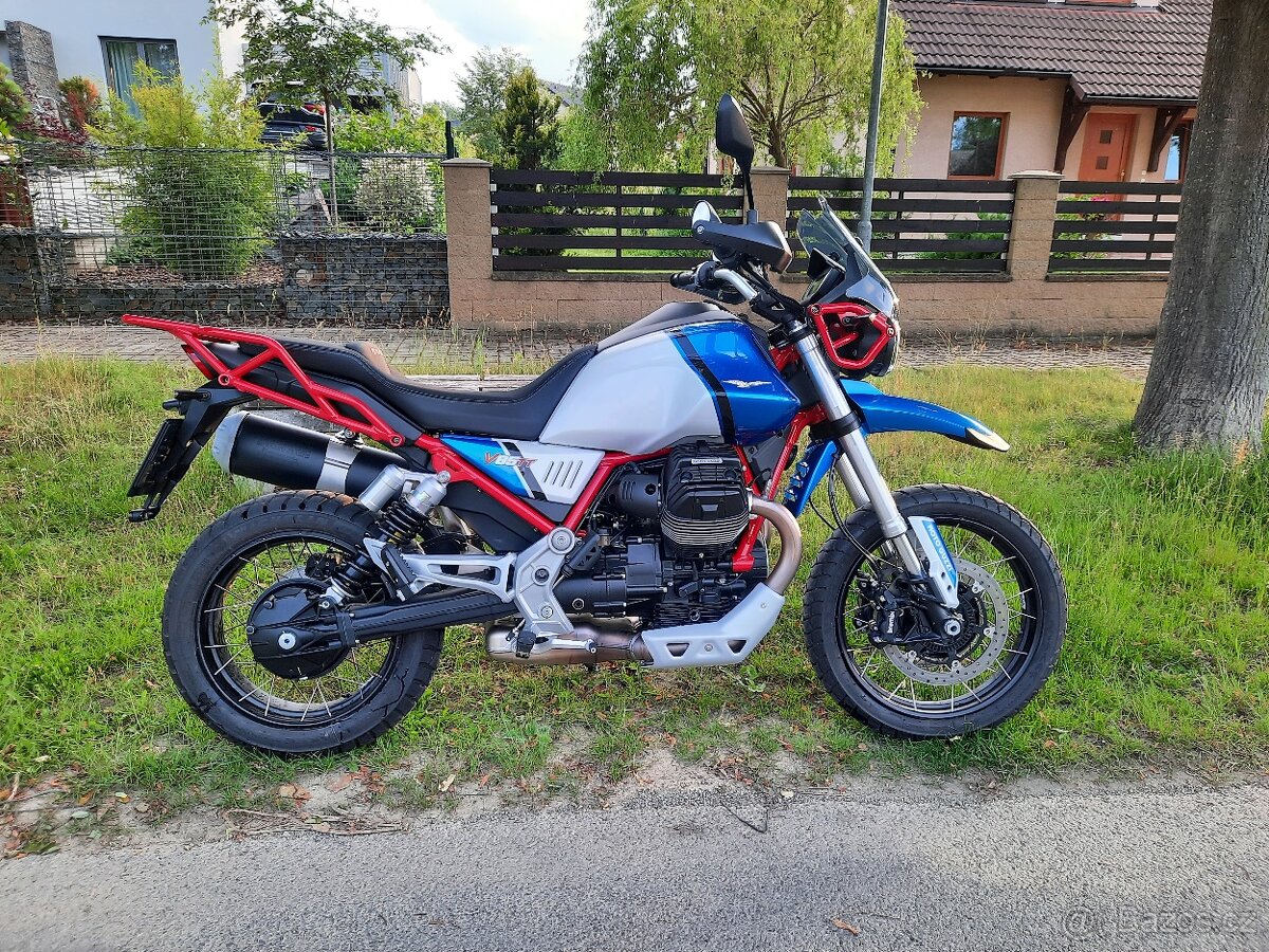 Moto Guzzi V85TT