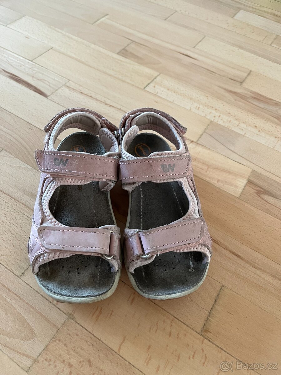 Dětské sandálky Baťa Weinbrenner, vel. 31