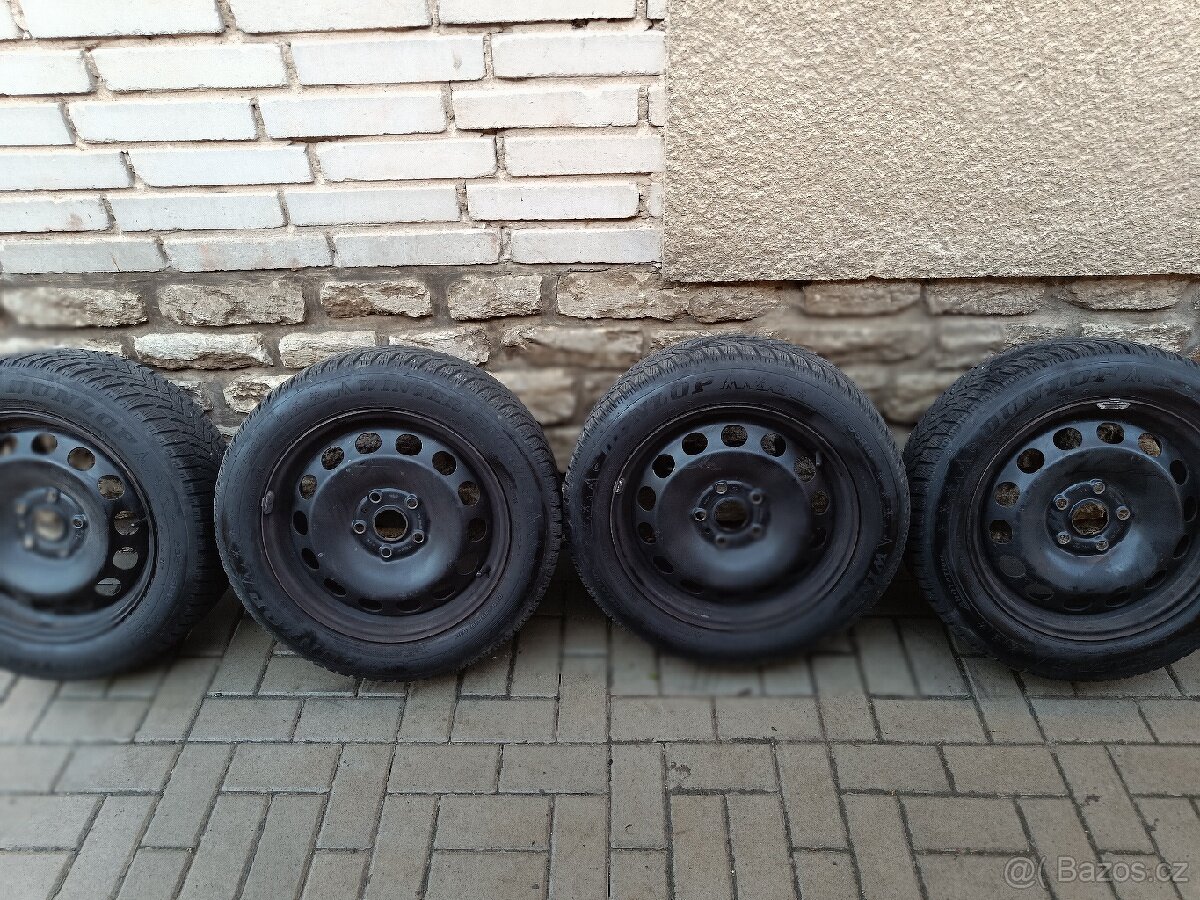 Zimní pneumatiky Dunlop 205/55 R16 s disky