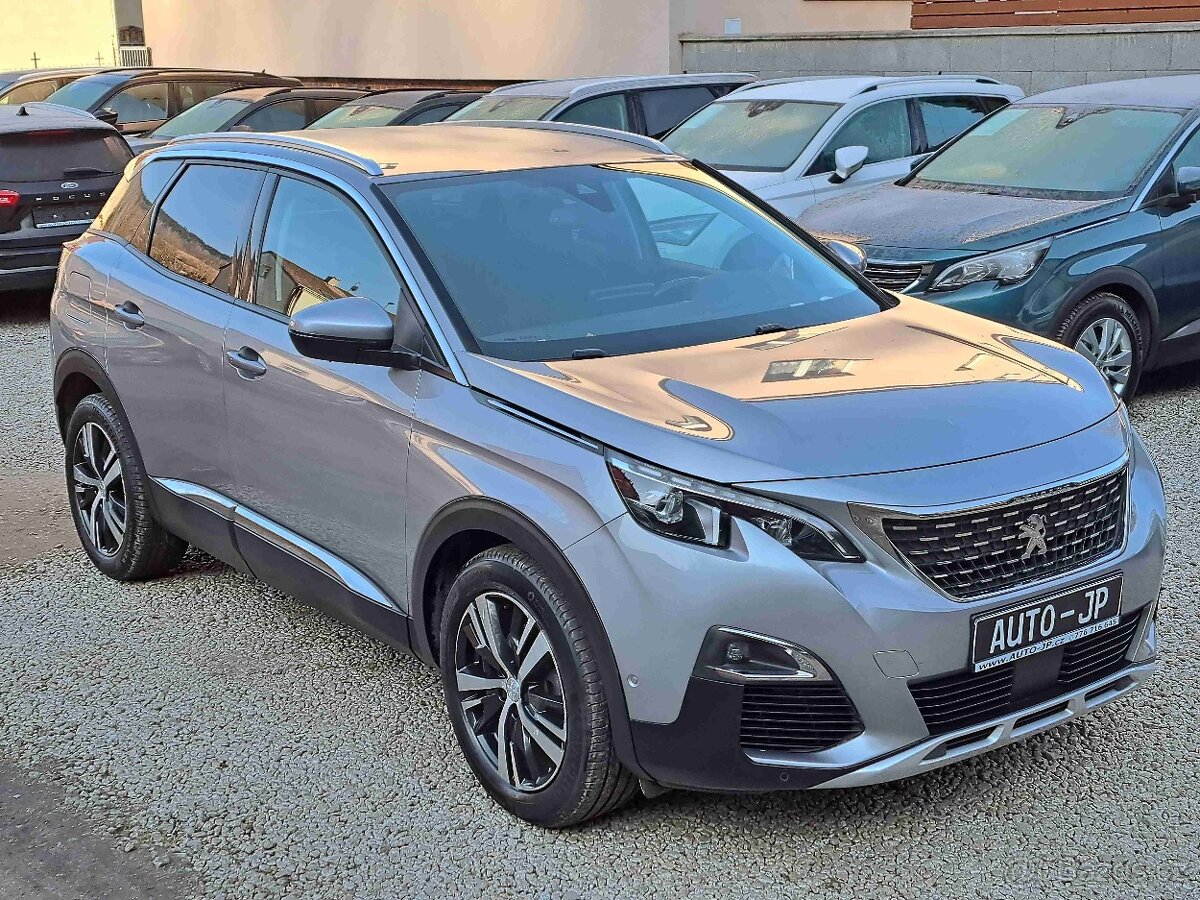 Peugeot 3008 1,2 PT EAT8 ALLURE 115.000 km