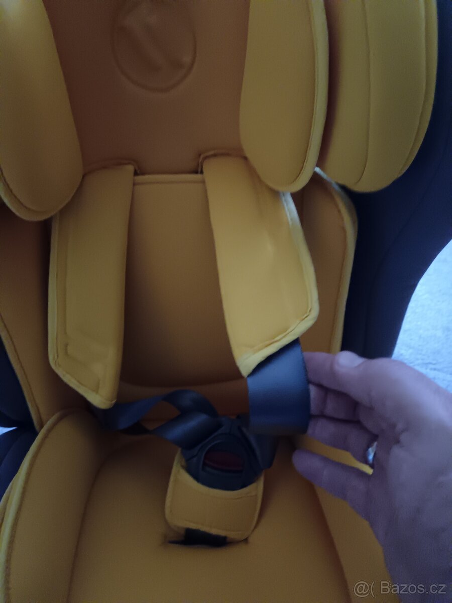 Auto sedačka AVIONAUT