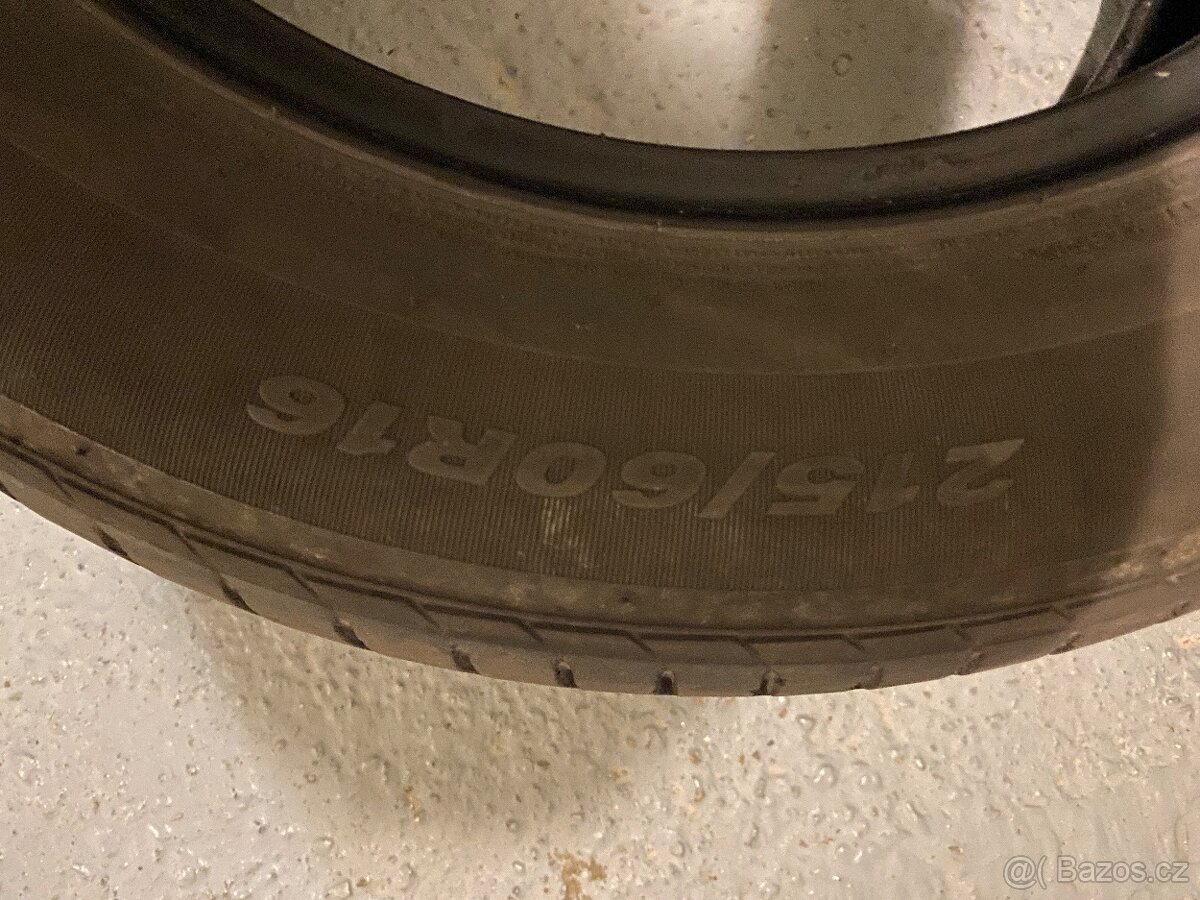 215/60R16