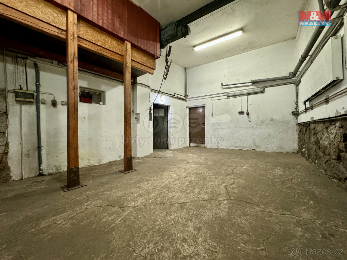 Pronájem obchod a služby, 86 m², Chářovice