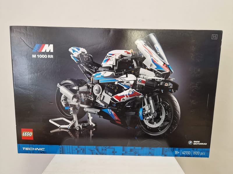 Lego Technic 42130 BMW M 1000