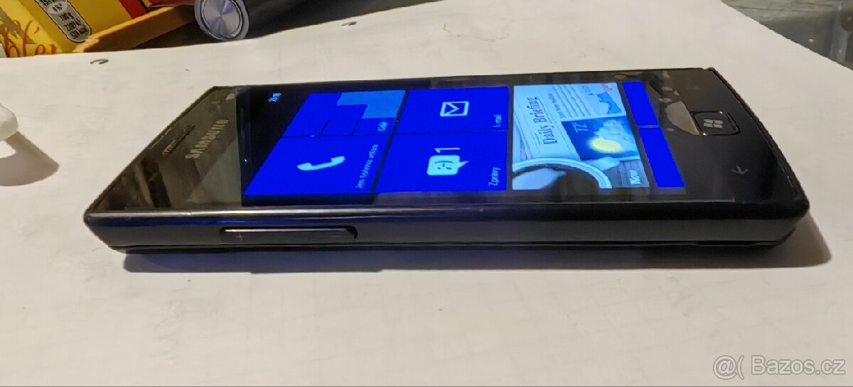 Samsung Omnia W GT-I8350 Windows