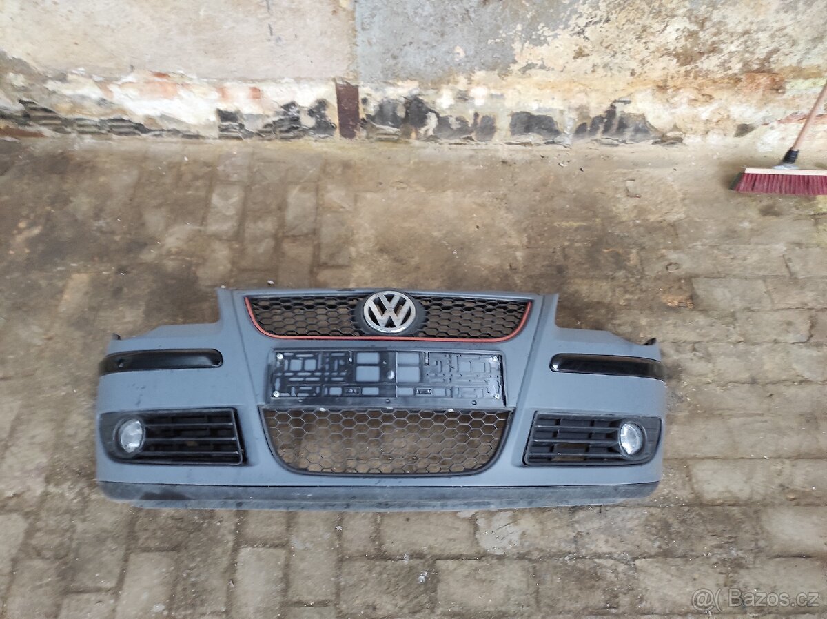 Přední nárazník VW polo