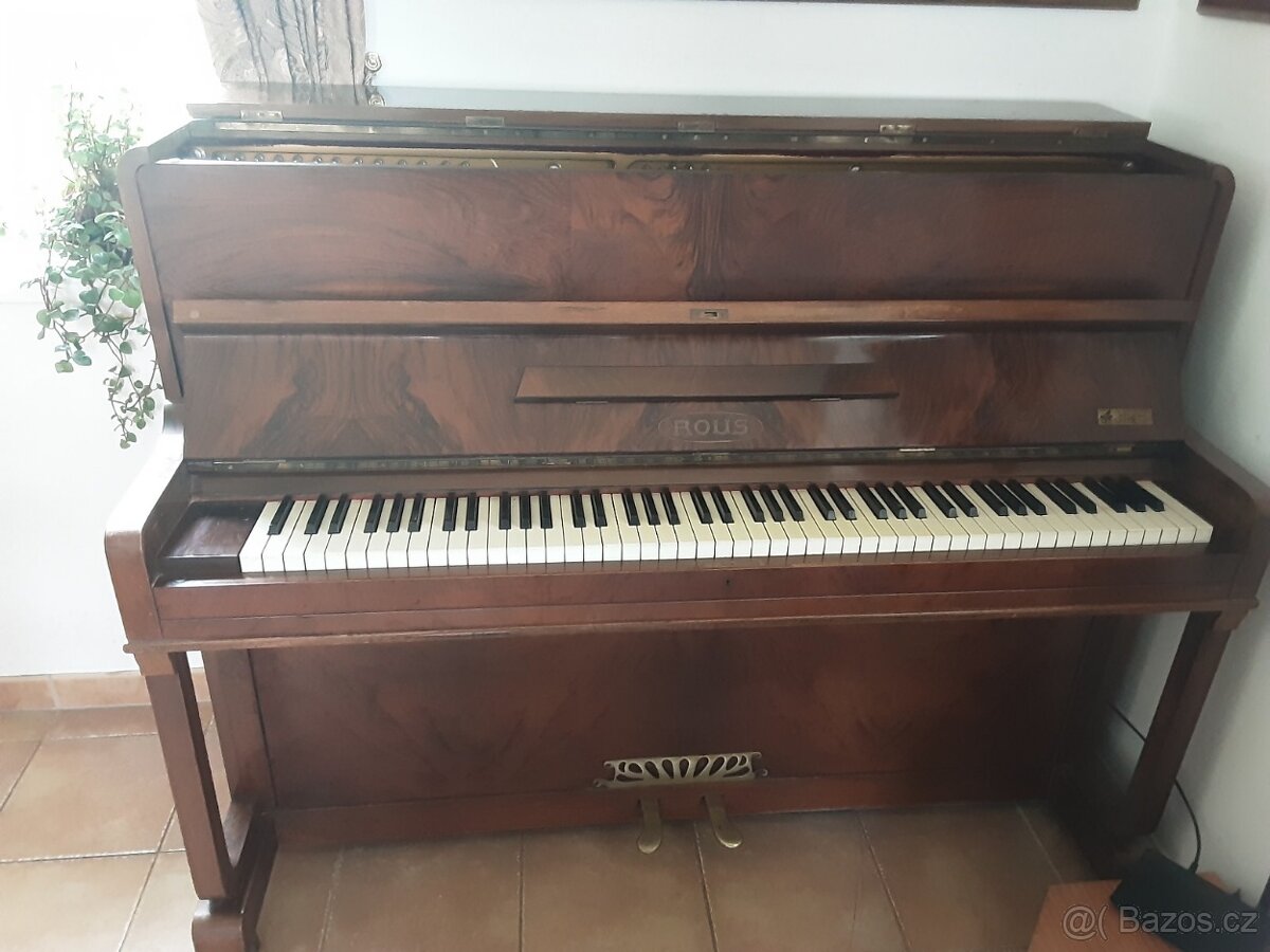 pianino Rous