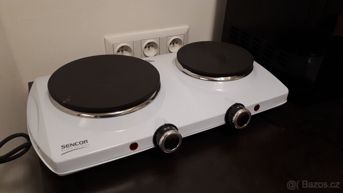 Dvouplotýnkový elektrický vařič