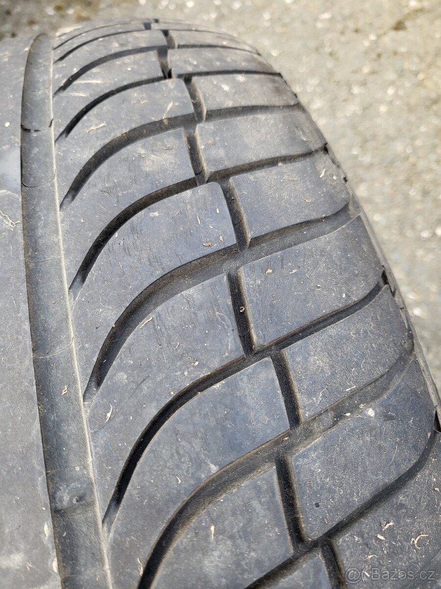 285/45R19 107V, letní, 4ks 1.999,-kč