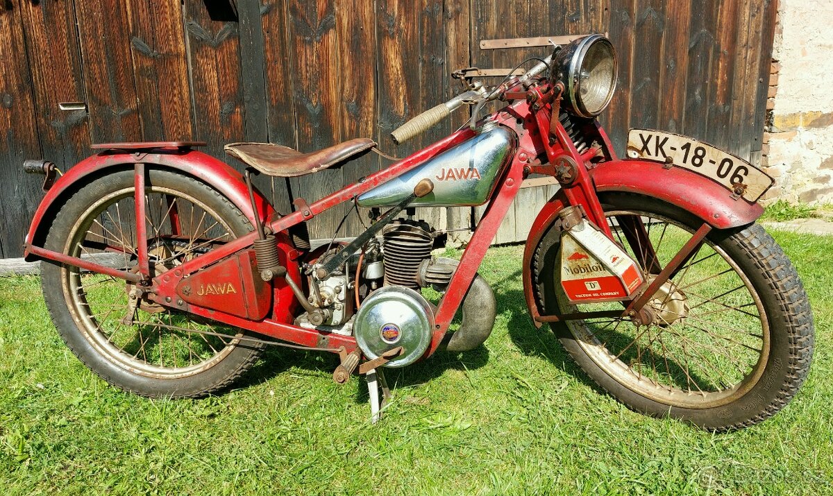 Sbirka: Jawa Villiers, Jawa 250 Special a Jawa Robot 100
