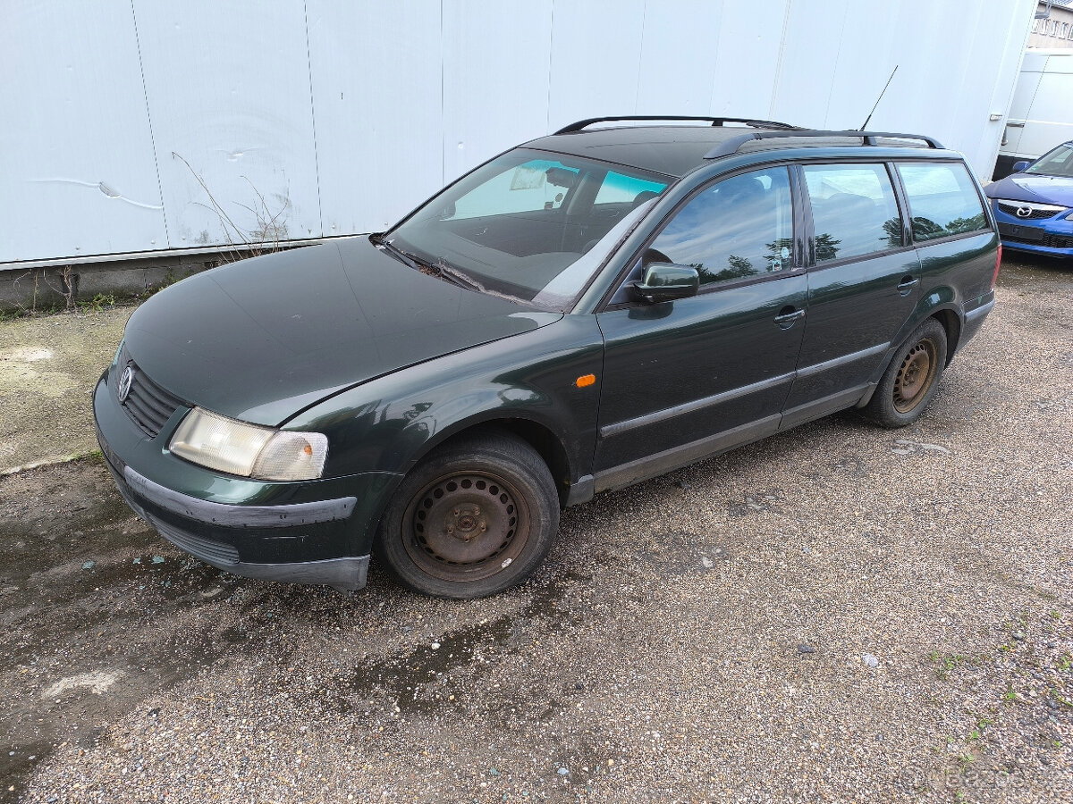 Vw passat 1.6i 74kw celek nebo ND