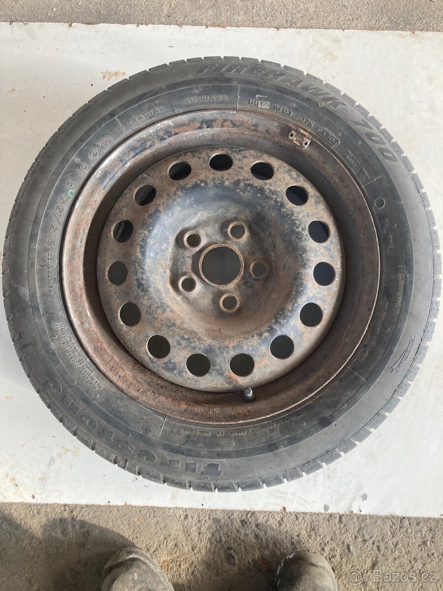 215/55 R16 pneumatika letni