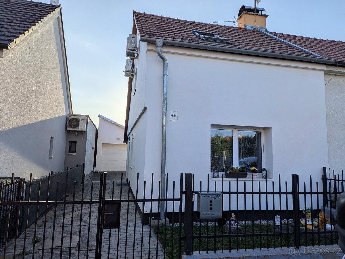 Menší rodinný dům 3kk + přístavby, klidné centrum Holice