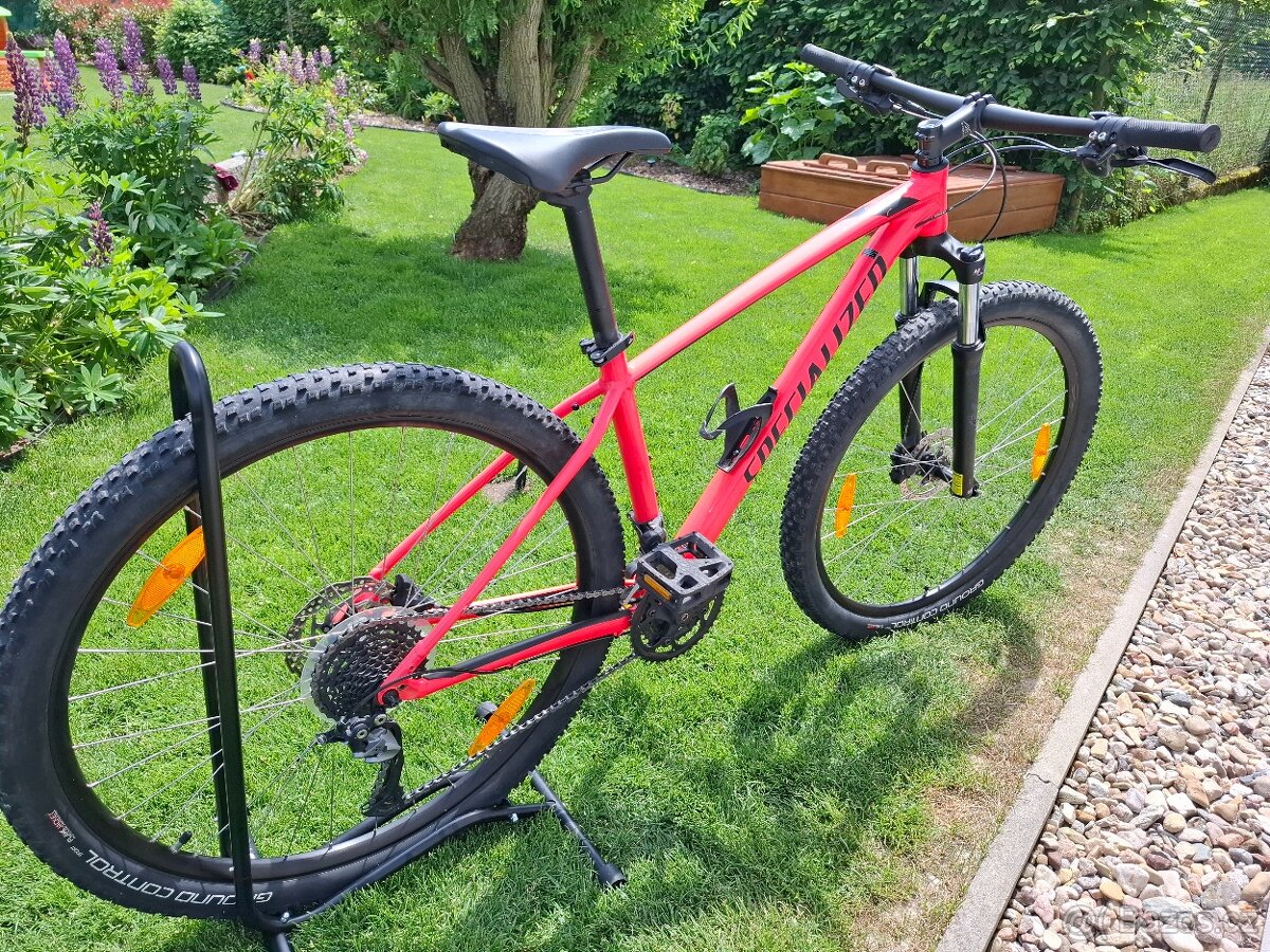 Specialized Rockhopper 29" vel. M