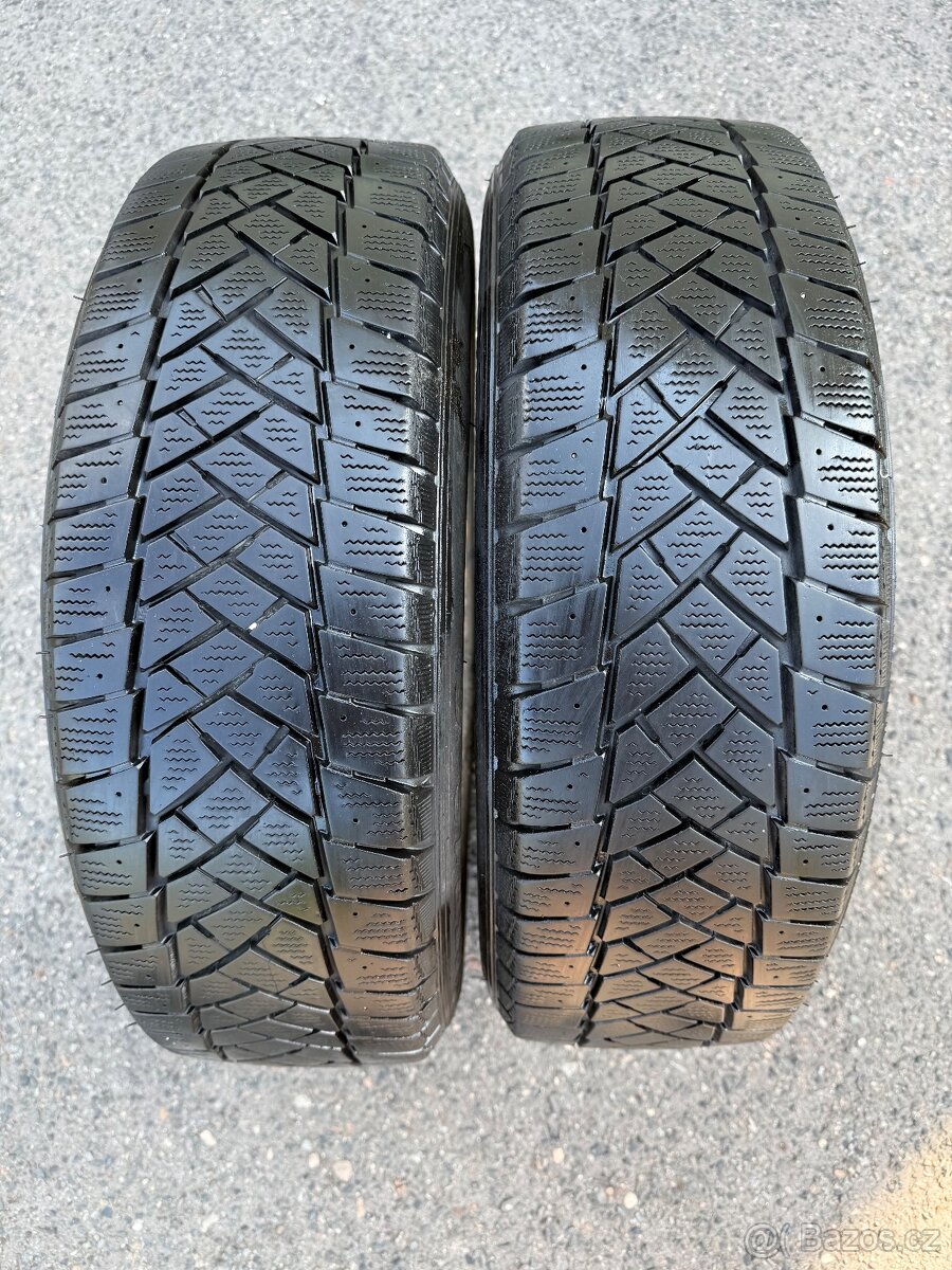 2x zimní pneu Dunlop 195/65 R16 C 104/102 R