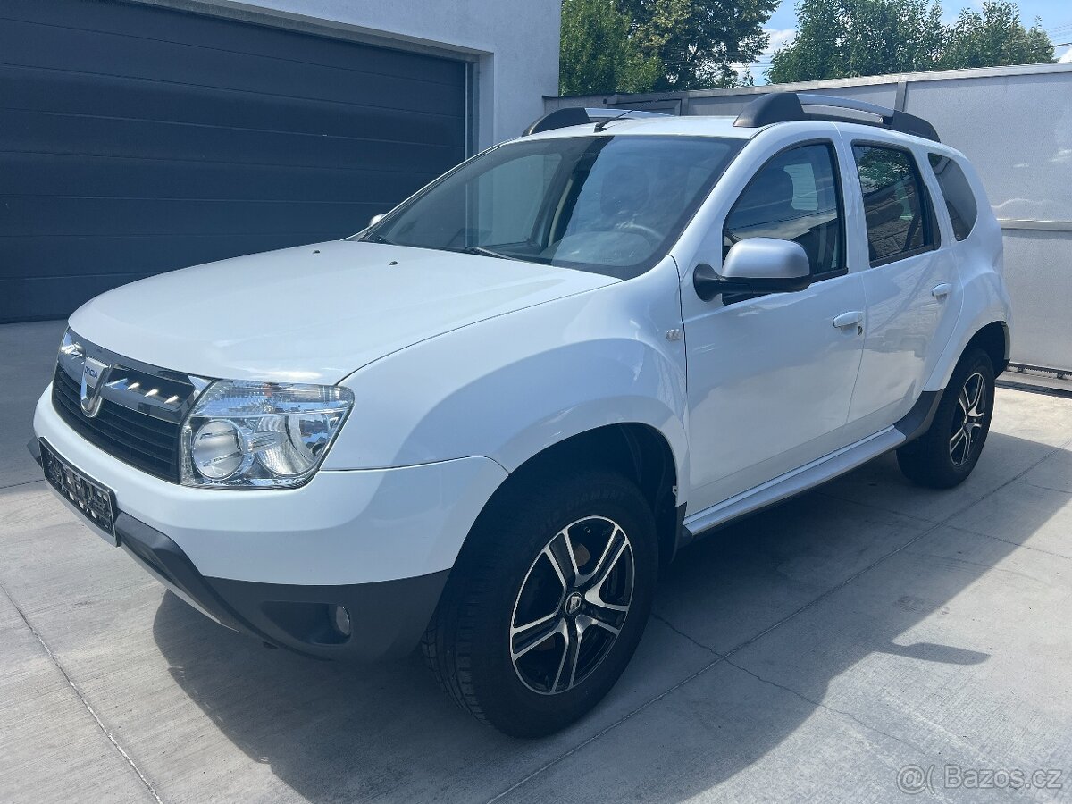 Dacia Duster 1,5 DCi 79KW 1Majitel PO SERVISE 2X ALU KOLA