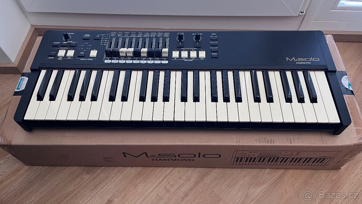 Hammond M-Solo
