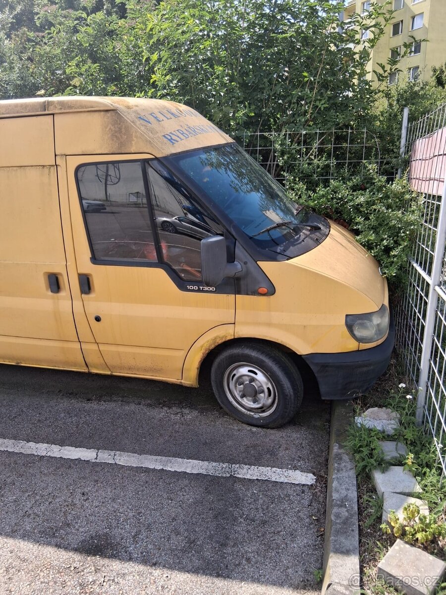 Ford Transit 300L T300 2.0 DI