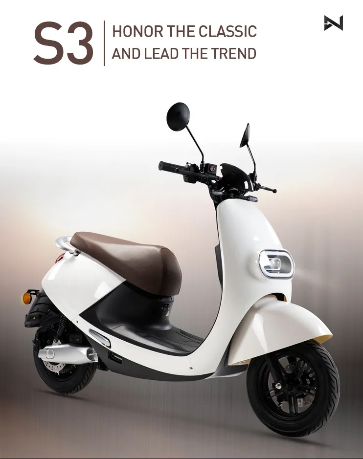Krásný elektrický skútr Lvneng S3 White (nový)