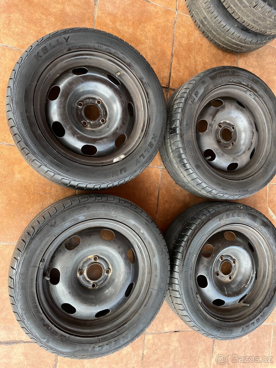 4x plechové disky 4x108 R16, letní pneu 80 %