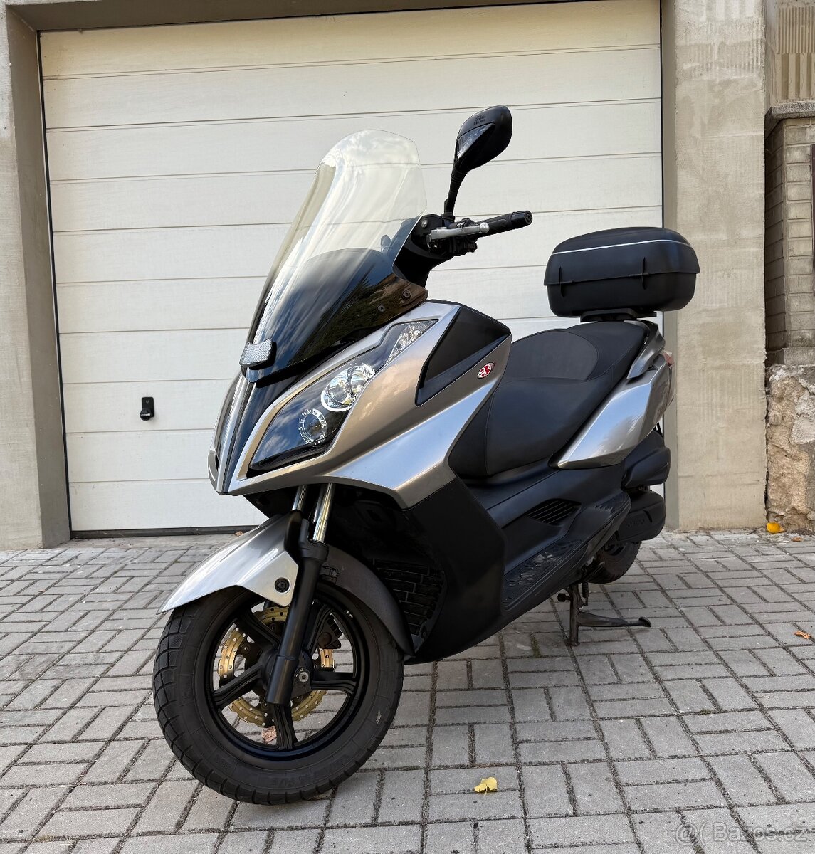 Kymco Downtown 125, cz doklady - udržovaný