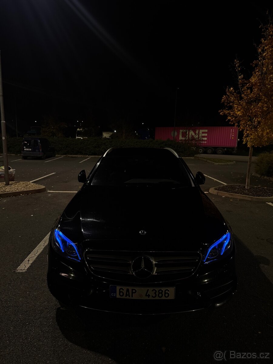 Mercedes-Benz e220d w213 143kW AMG paket