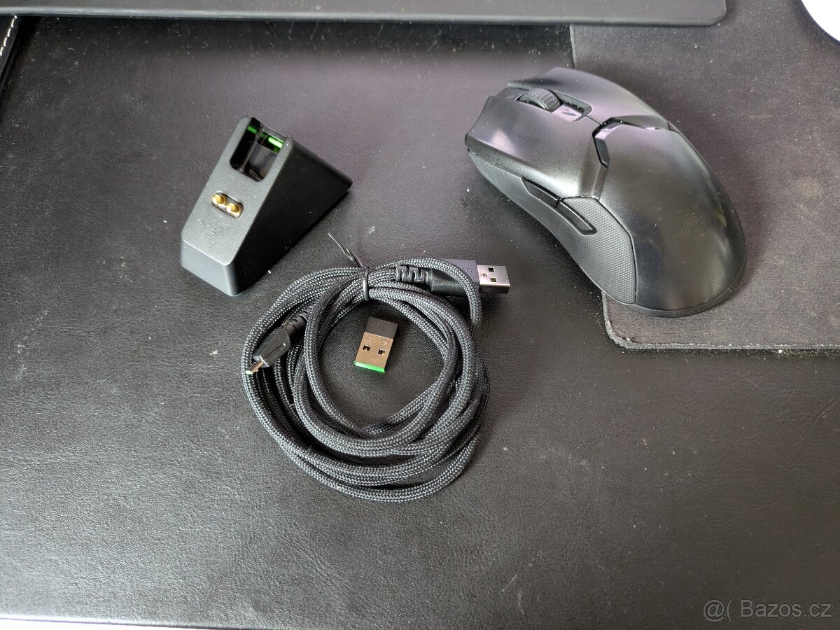 Razer Viper Ultimate + Mouse Dock