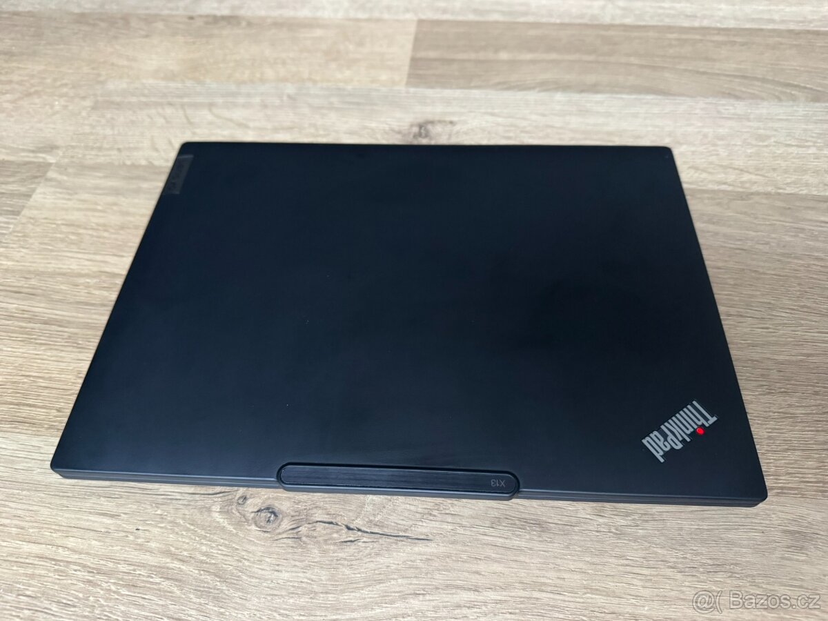 Lenovo Thinkpad X13 Gen 4 AMD
