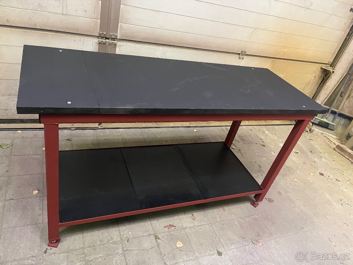 Dílenský ponk/stůl o rozměru 1500x620