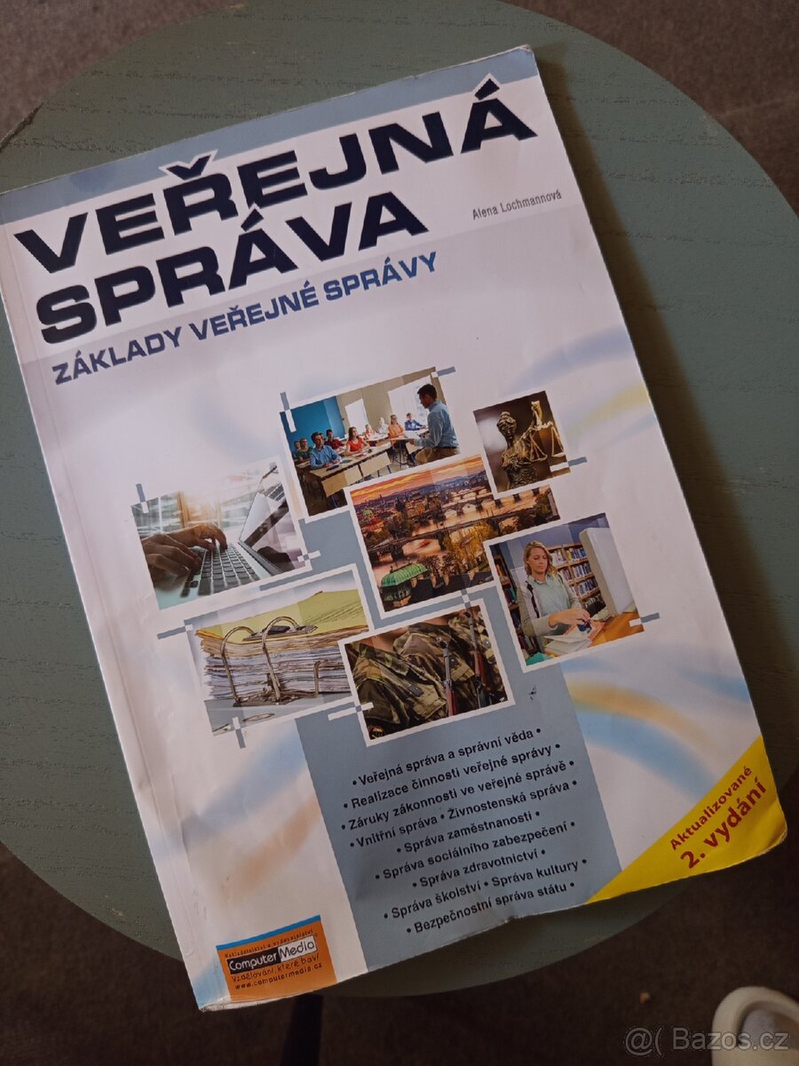 Učebnice veřejné správy