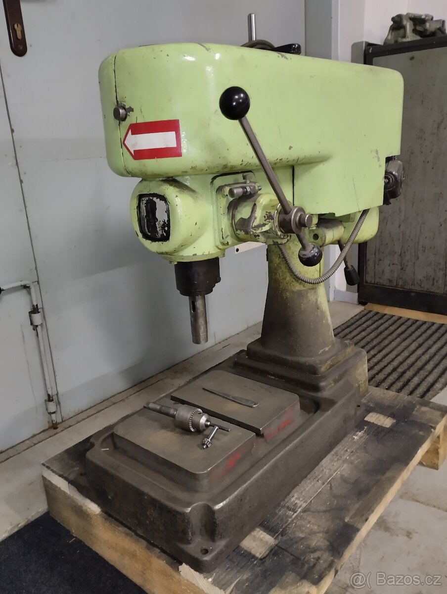 Vrtačka jihokov V16.