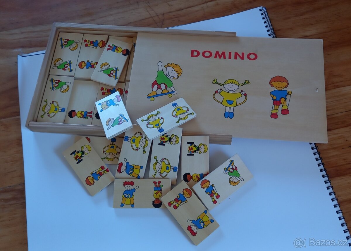 Dřevěné domino