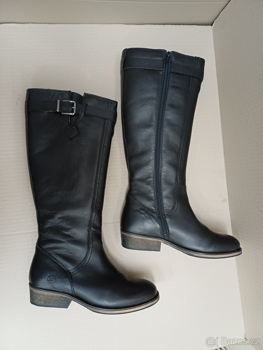 Černé kožené kozačky vel.38