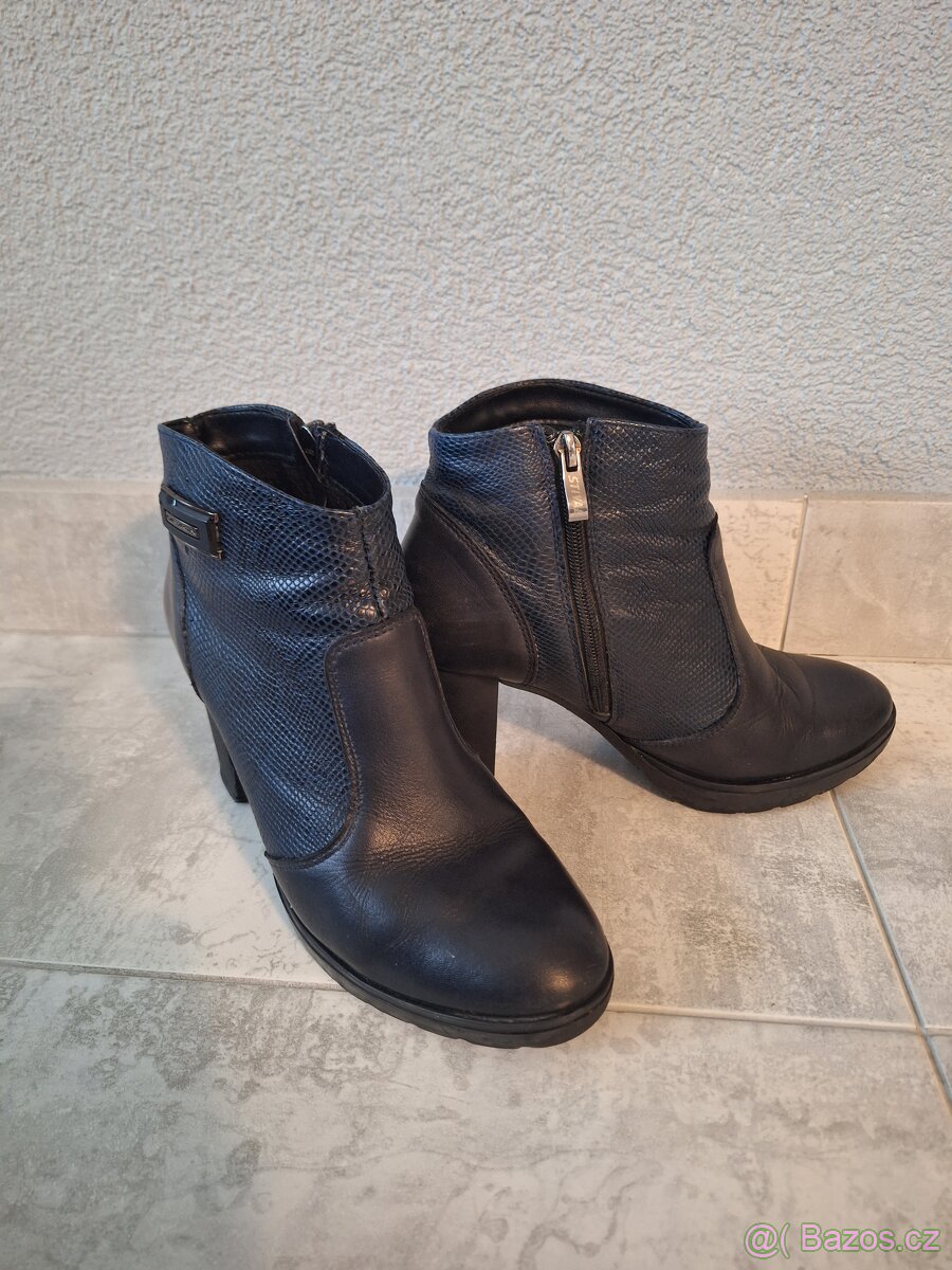 Kotníkové boty