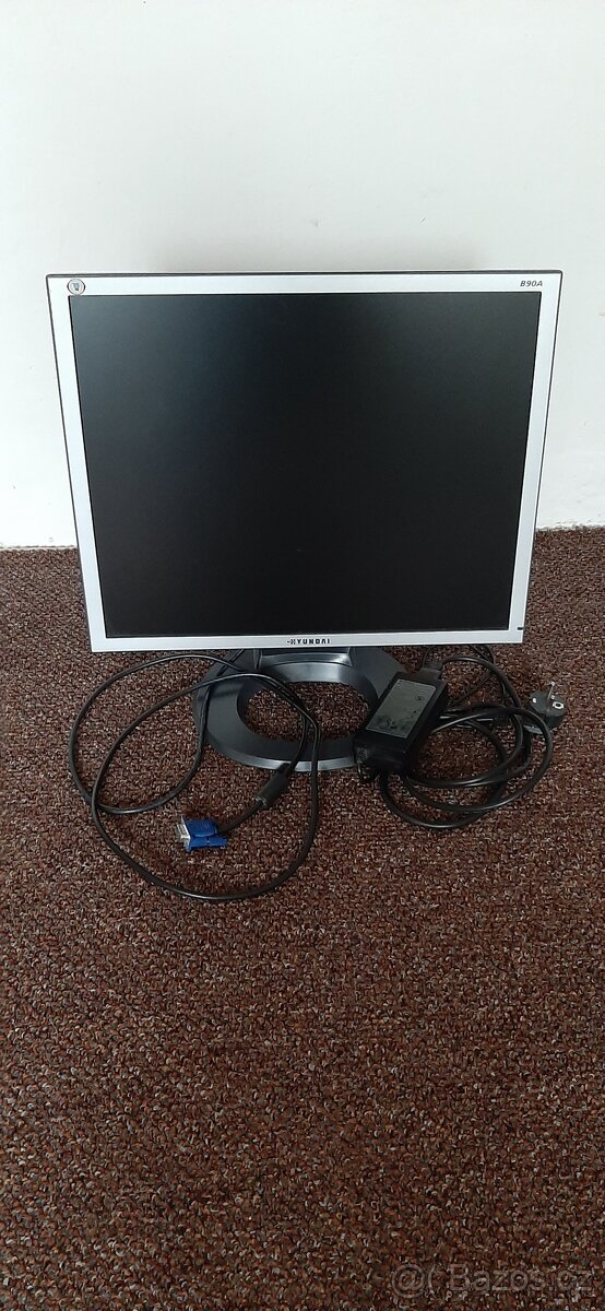 Monitor HYUNDAI