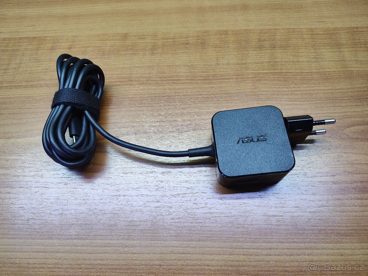 Napájecí adaptér USB-C 45w