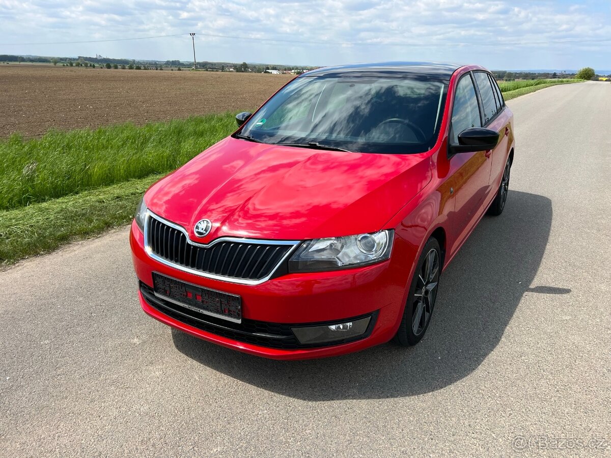 ► ŠKODA RAPID 1.2TSI 77 KW STYLE XENONY-VÝHŘEV-SENZORY 17"