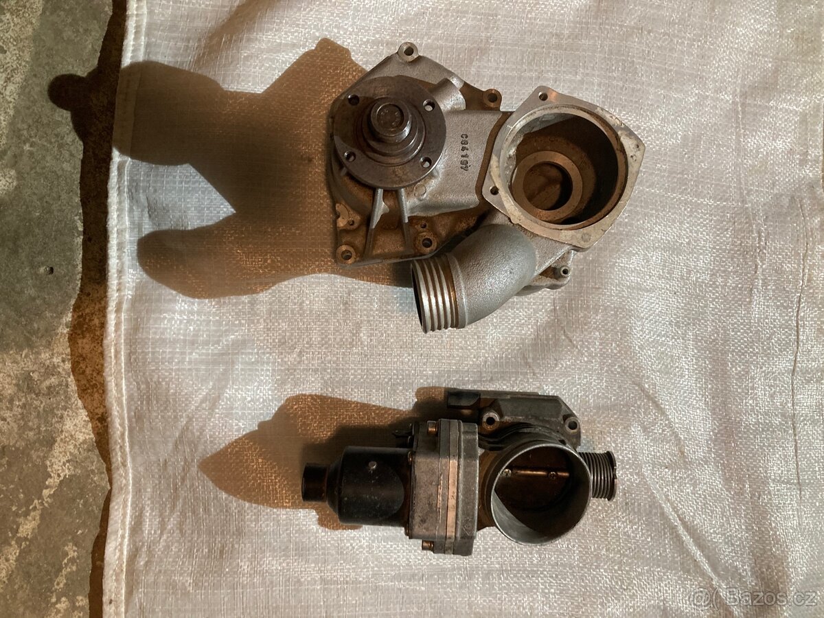 Vodní pumpa bmw e32