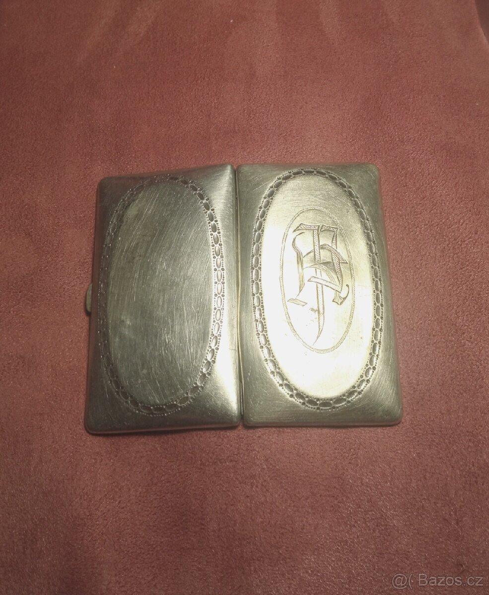Starožitná tabatěrka Nickel silver