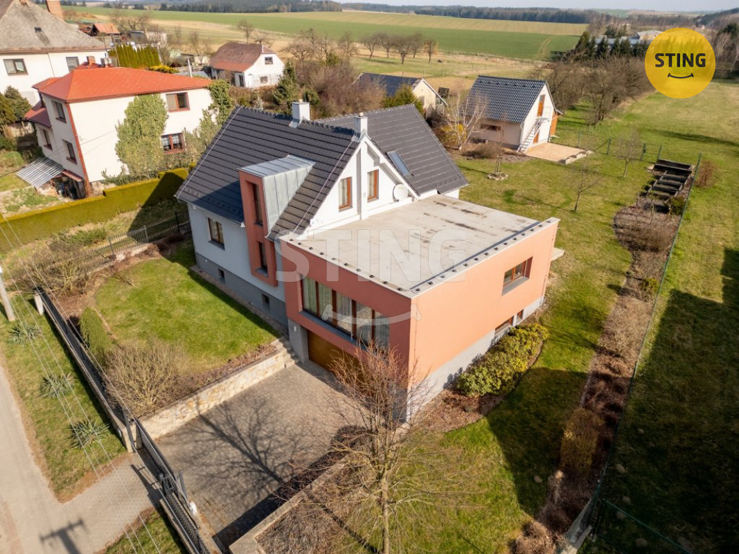 Prodej RD o dispozici 5+kk s krásnou zahradou v Opat, 131996