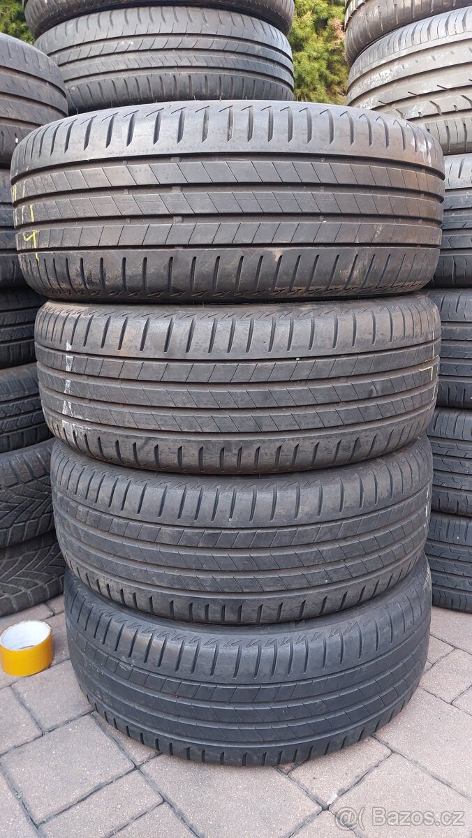 Pneu letní, 4 ks, rozměr 205/45/17, 84V, zn. BRIDGESTONE