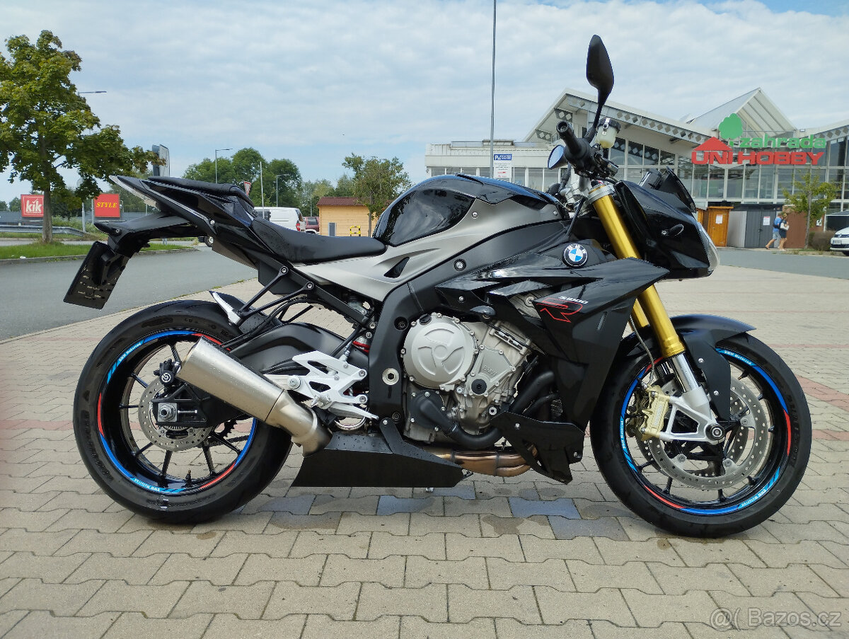 BMW S1000R